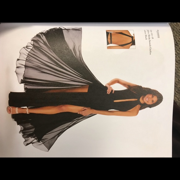 Prom Dress - Picture 1 of 3